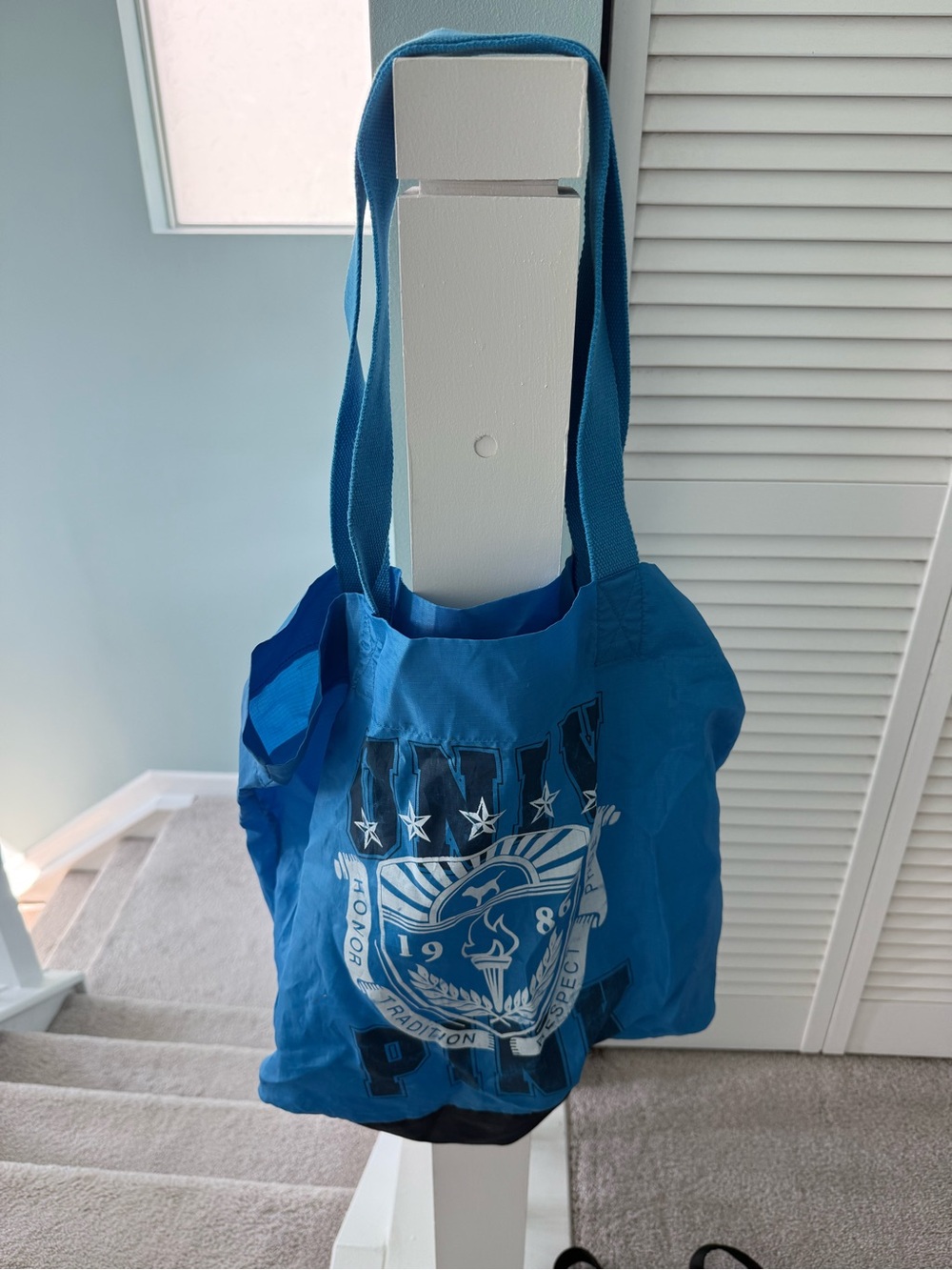 VS PINK  Graphic Shoulder Tote Bag